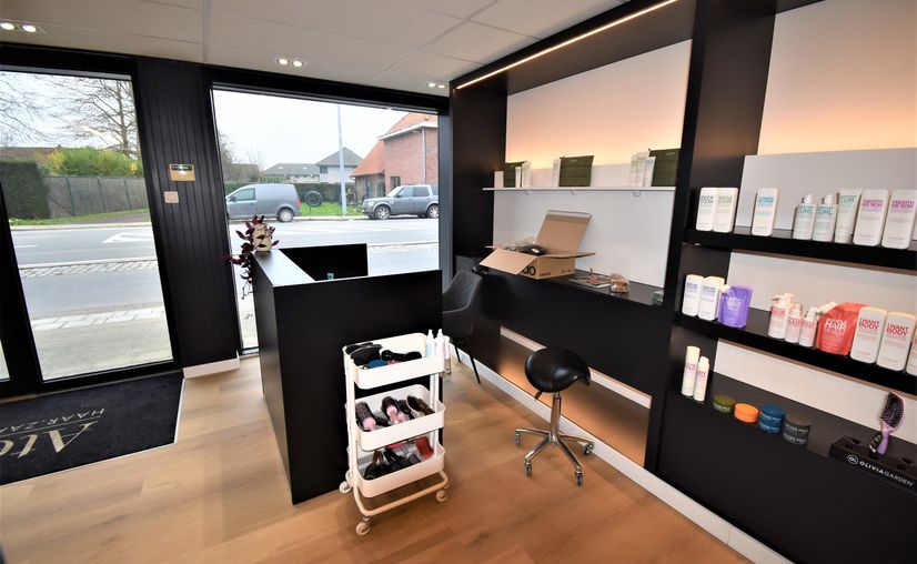 Baanwinkel te huur in Zedelgem