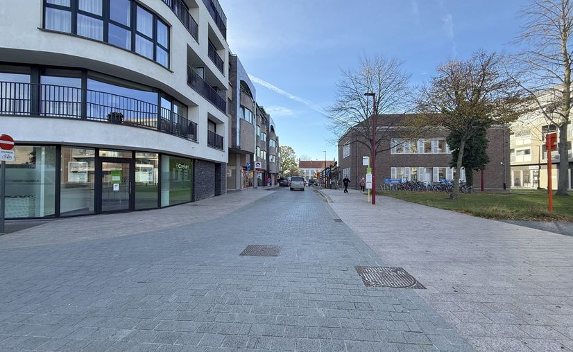 Closed garage for rent in Aalter