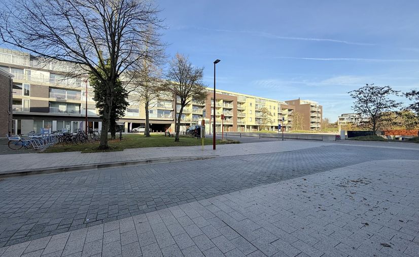 Closed garage for rent in Aalter