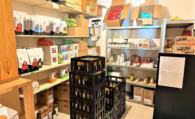Commercieel gelijkvloers te huur in Beernem