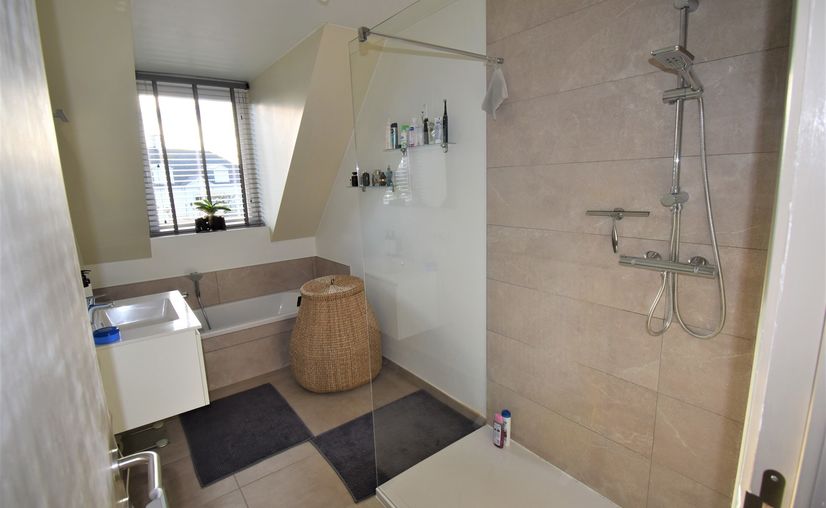 Family house for rent in Beernem