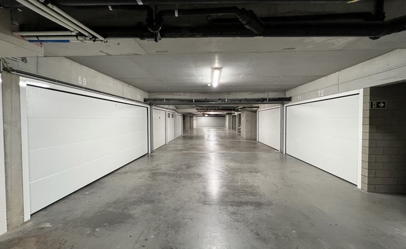 Gesloten garagebox te huur in Beernem