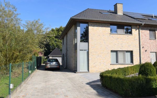 House for rent in Beernem