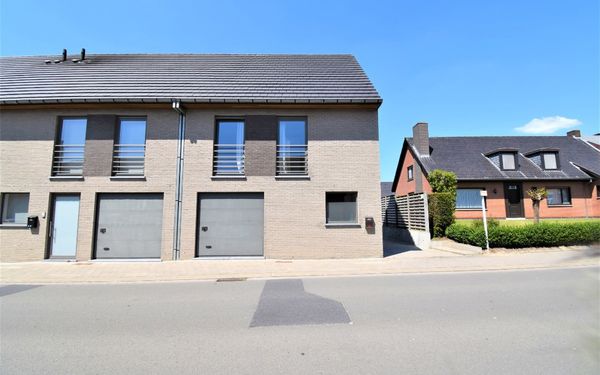 House for rent in Egem