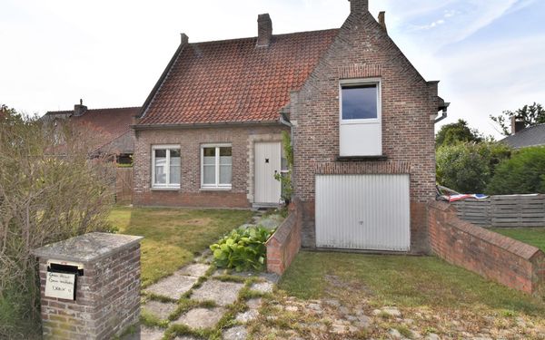 House for rent in Oostkamp