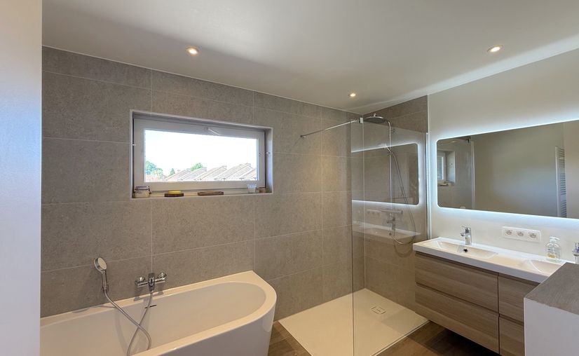 House for rent in Zomergem