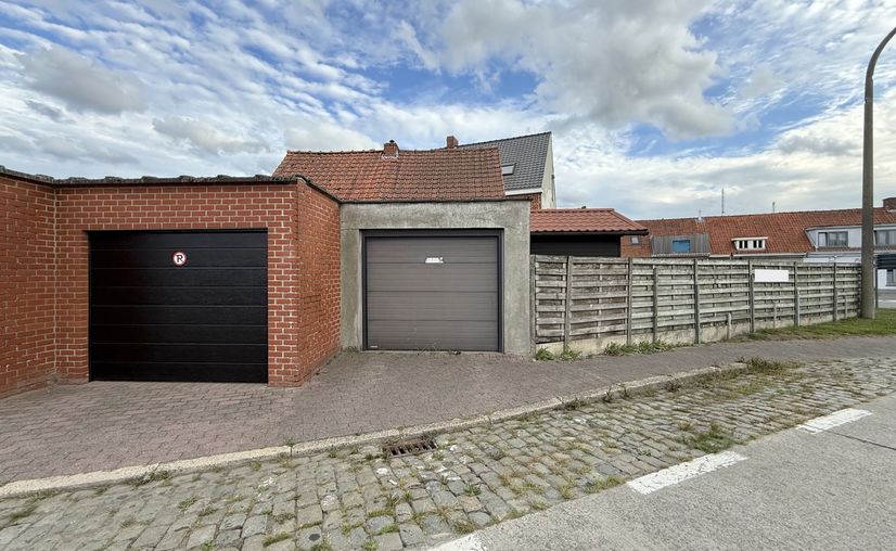 House for sale in Aalter