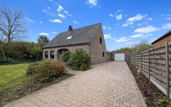 House for sale in Aalter