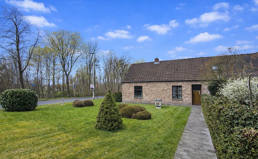 House for sale in Aalter