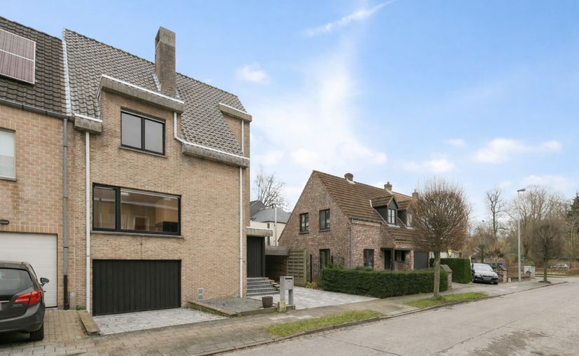 House for sale in Assebroek