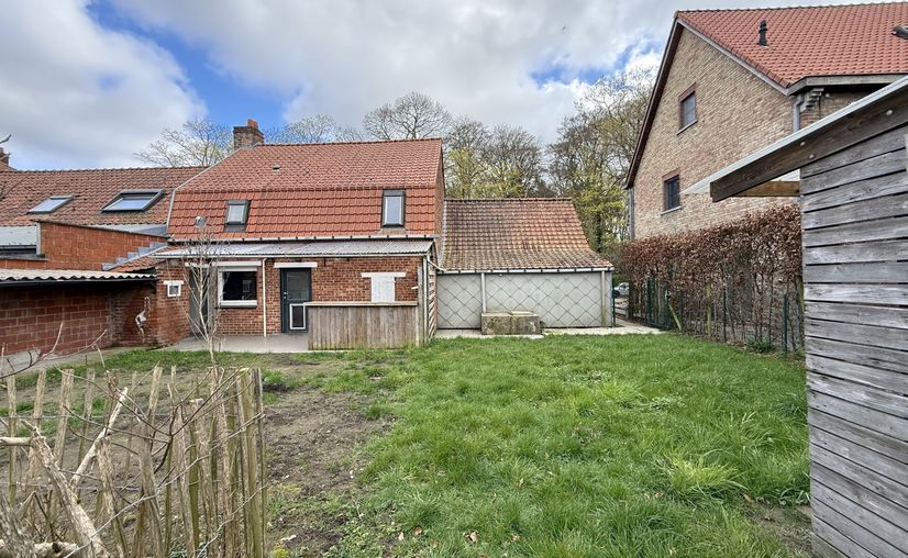 House for sale in Beernem