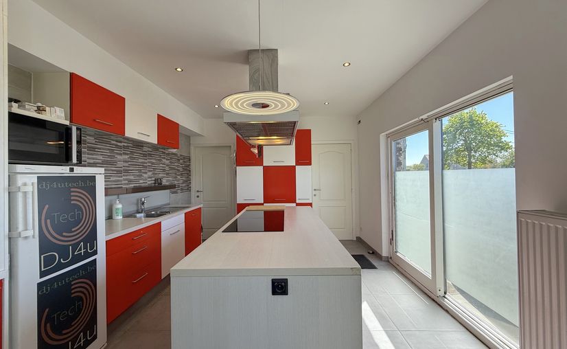 House for sale in Loppem