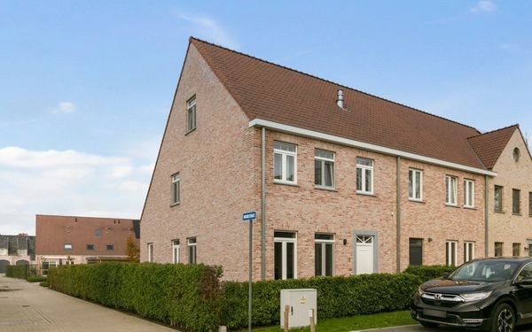 House for sale in Oostkamp