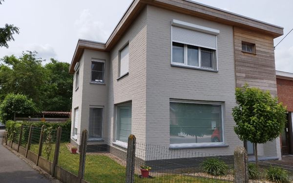 House for sale in Oostkamp