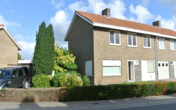 House for sale in Zwevezele