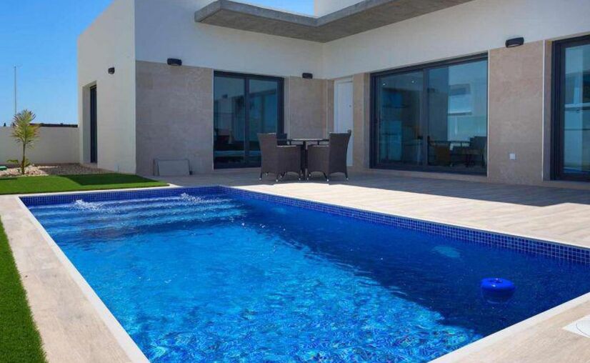 Huis te koop in Daya Nueva