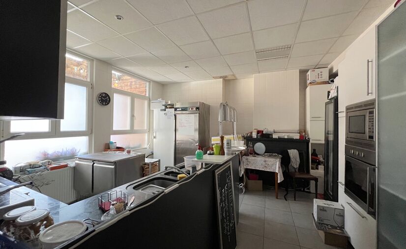 Individual shop for sale in Torhout