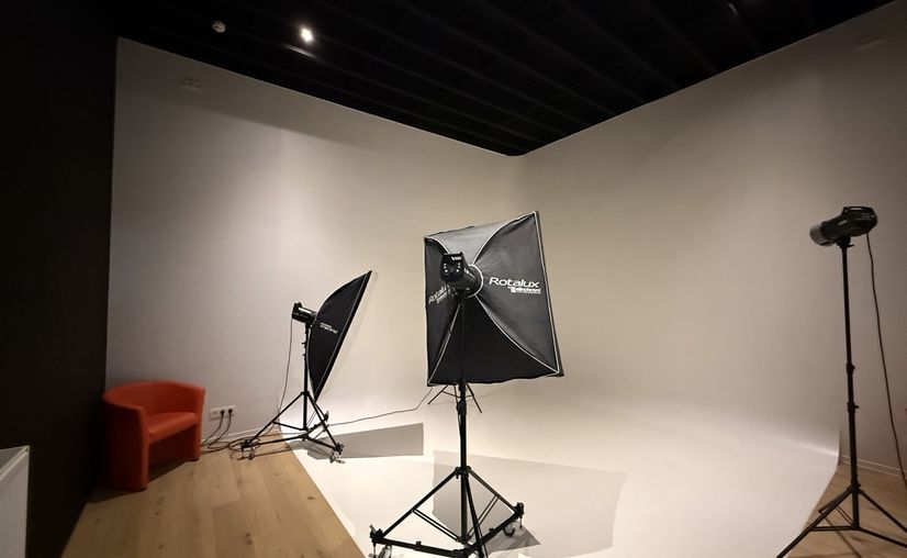 Industrial building for sale in Aalter