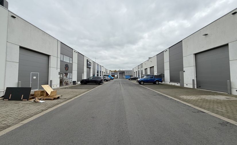 Industrial building for sale in Aalter