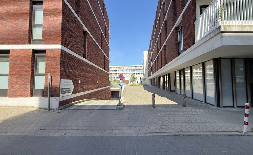 Inside parking for rent in Aalter