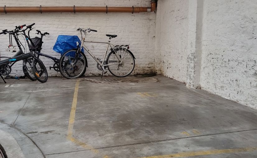 Inside parking for sale in Saint-Gilles