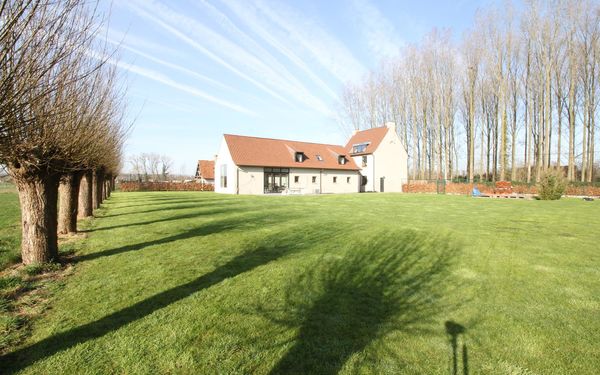 Villa farmtype for sale in Oostkamp