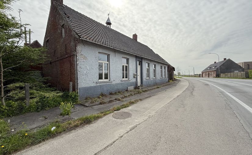 Villa farmtype for sale in Tielt