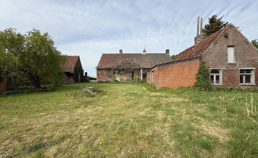 Villa farmtype for sale in Tielt