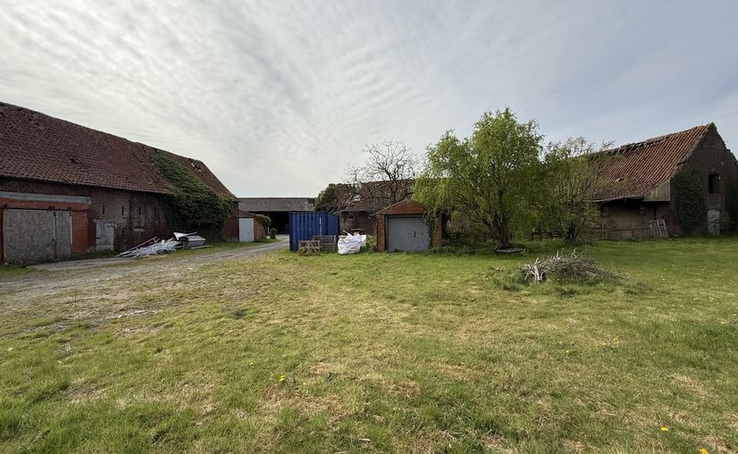 Villa farmtype for sale in Tielt