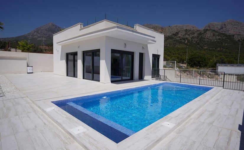 Villa for sale in Polop